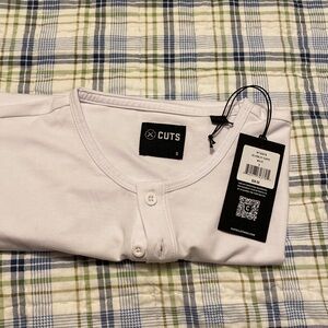 Cuts Henley T small white nwt
